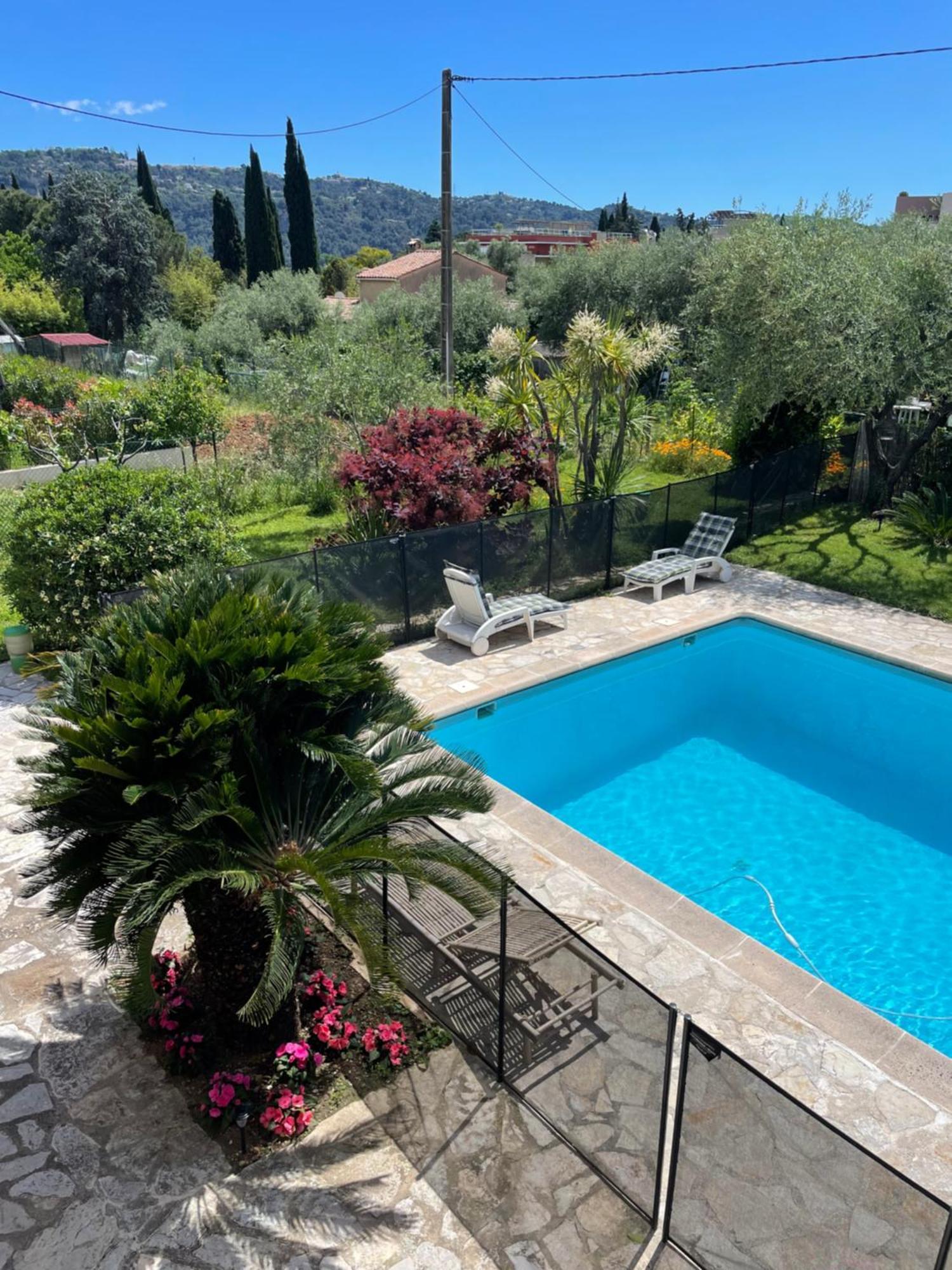 Bas De Villa Avec Acces Piscine Pres De Nice Cannes Monaco Каррос Екстер'єр фото